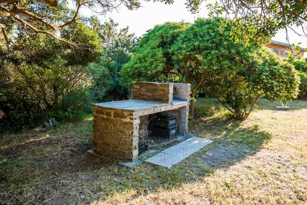 L' Elicriso, A Pochi Passi Dal Mare Con Giardino Privato - The Elicriso, A Few Meters From The Sea, With Private Garden Apartamento Stintino Exterior foto